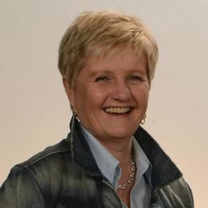 Meet your Posher, Alison